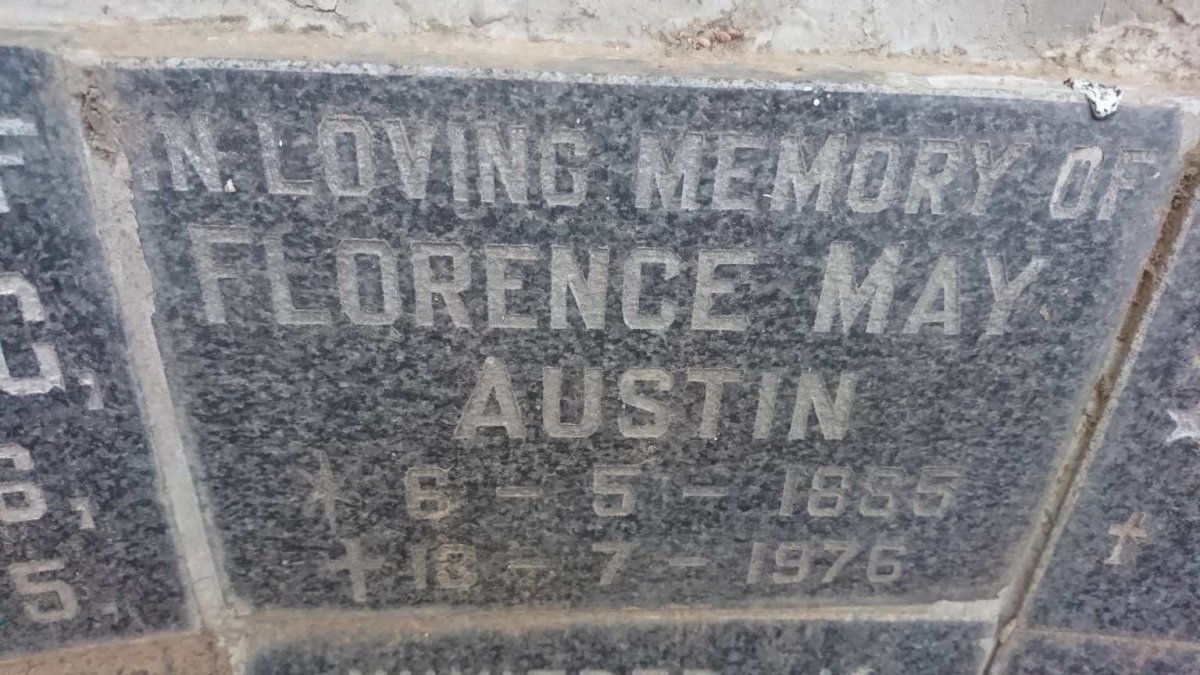 AUSTIN Florence May 1885-1976