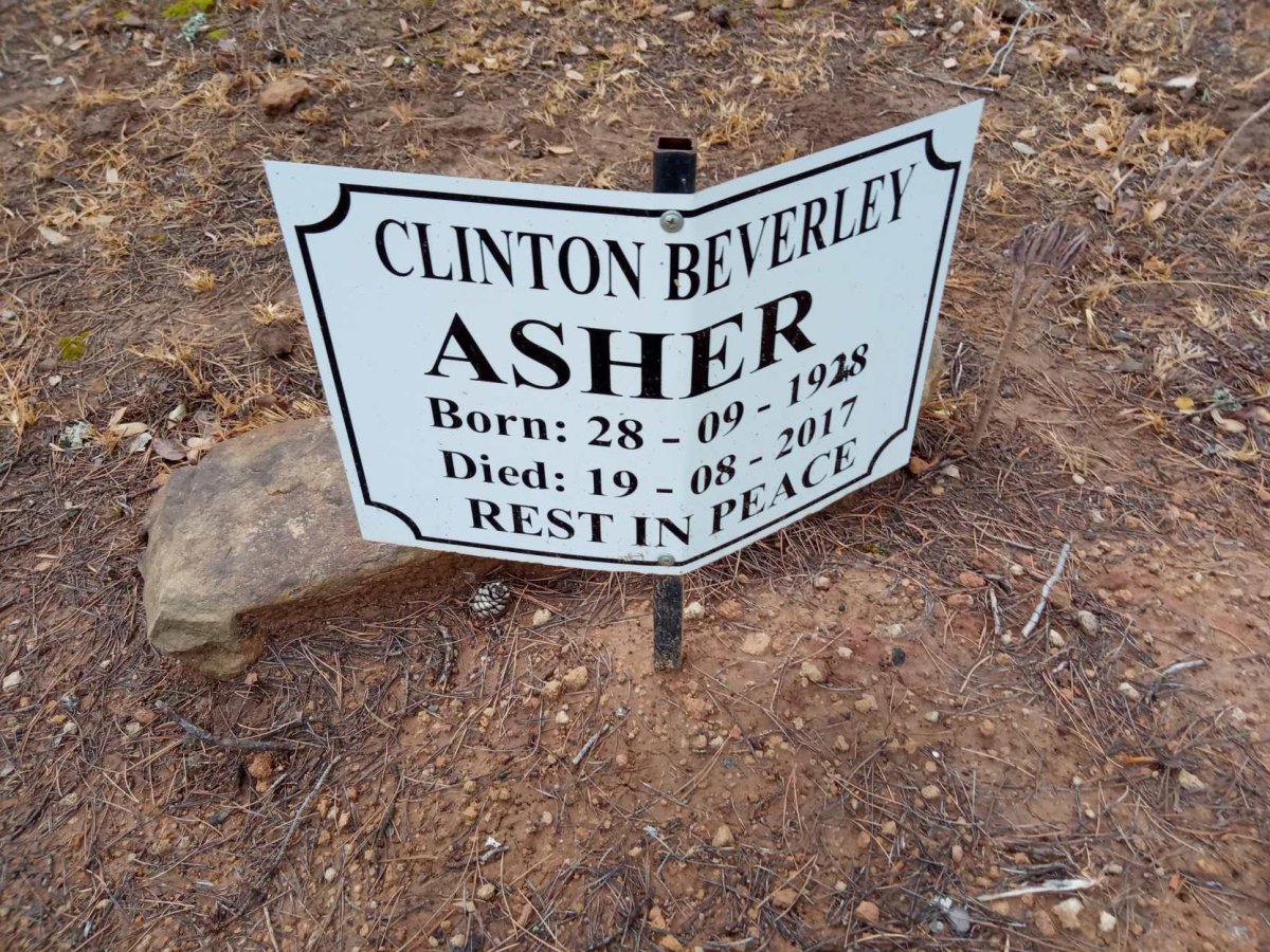 ASHER Clinton Beverley 1928-2017