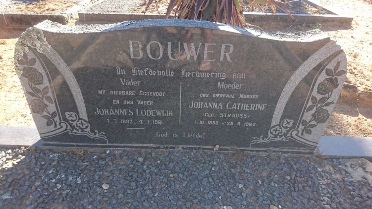 BOUWER Johannes Lodewijk 1892-1961 &amp; Johanna Catherine STRAUSS 1898-1962