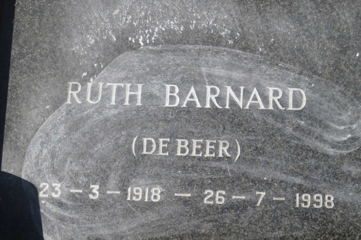 BARNARD J.H.B. 1915-1984 &amp; Ruth DE BEER 1918-1998