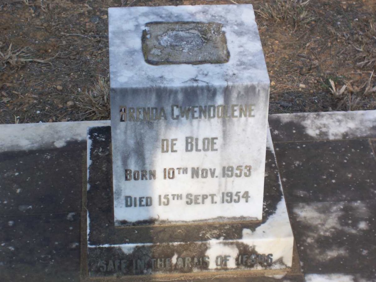 BLOE Brenda Gwendolene, de 1953-1954