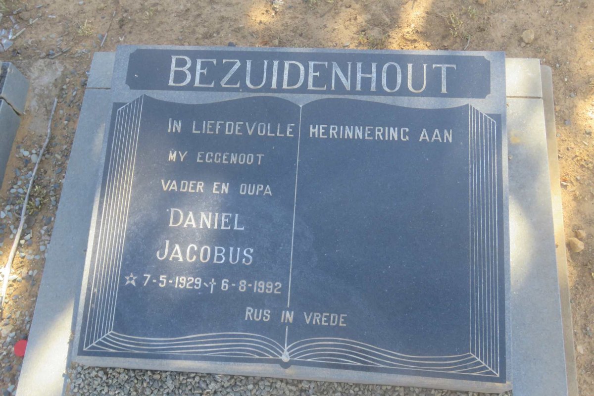 BEZUIDENHOUT Daniel Jacobus 1929-1992