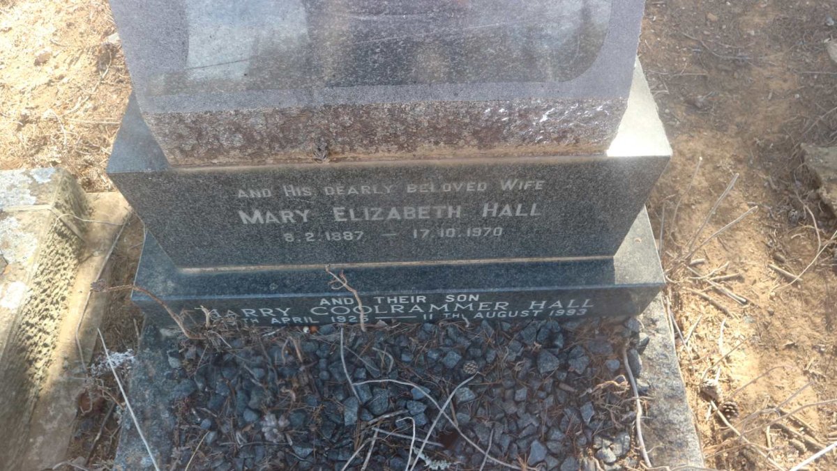 HALL John -1954 &amp; Mary Elizabeth 1887-1970 :: HALL Harry Coolrammer 1925-1993