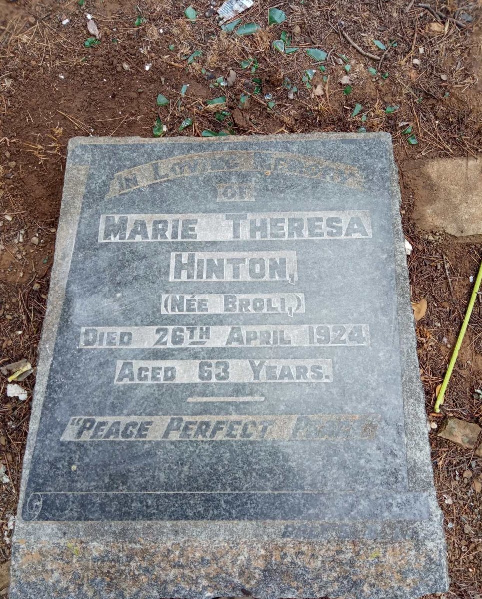 HINTON Francis -1923 &amp; Marie Theresa BROLI -1924