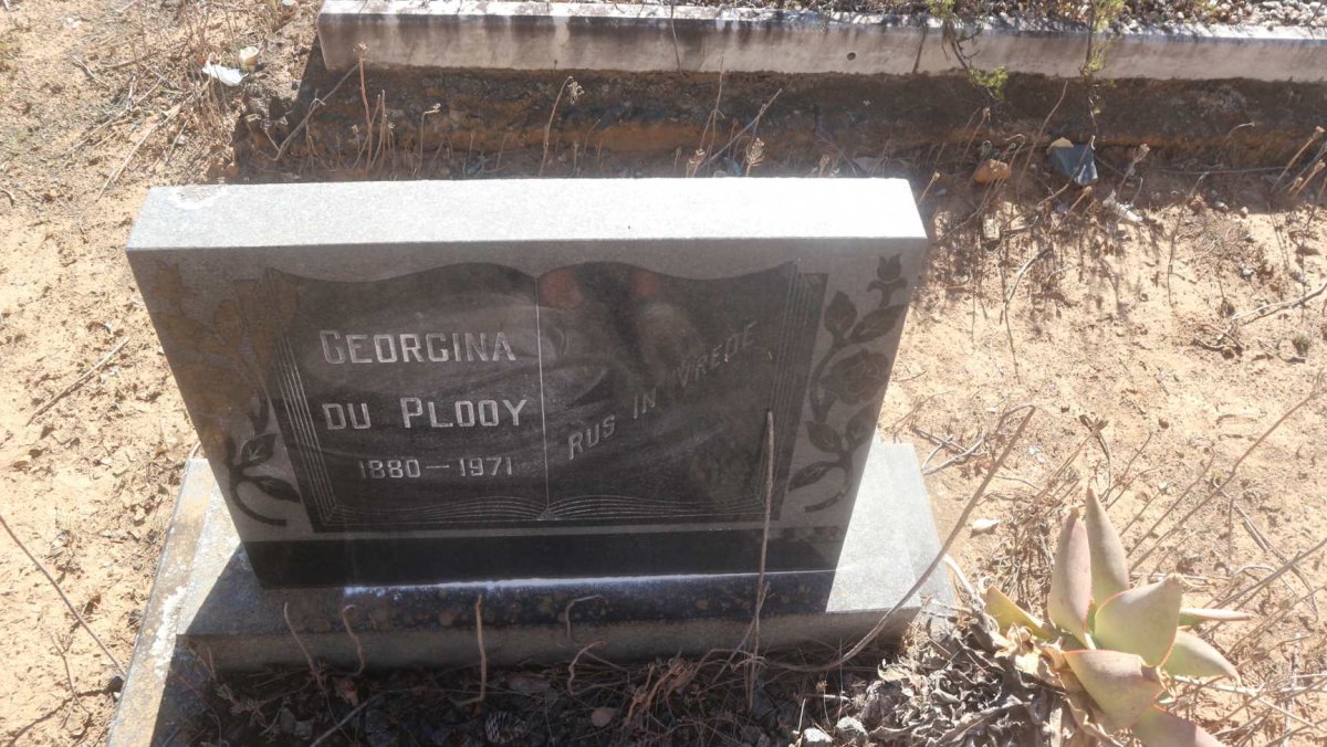 PLOOY Georgina, du 1880-1971