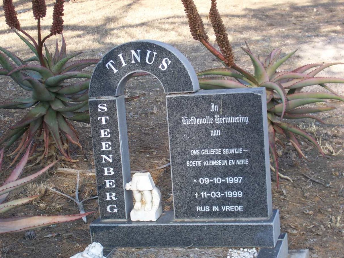 STEENBERG Tinus 1997-1999