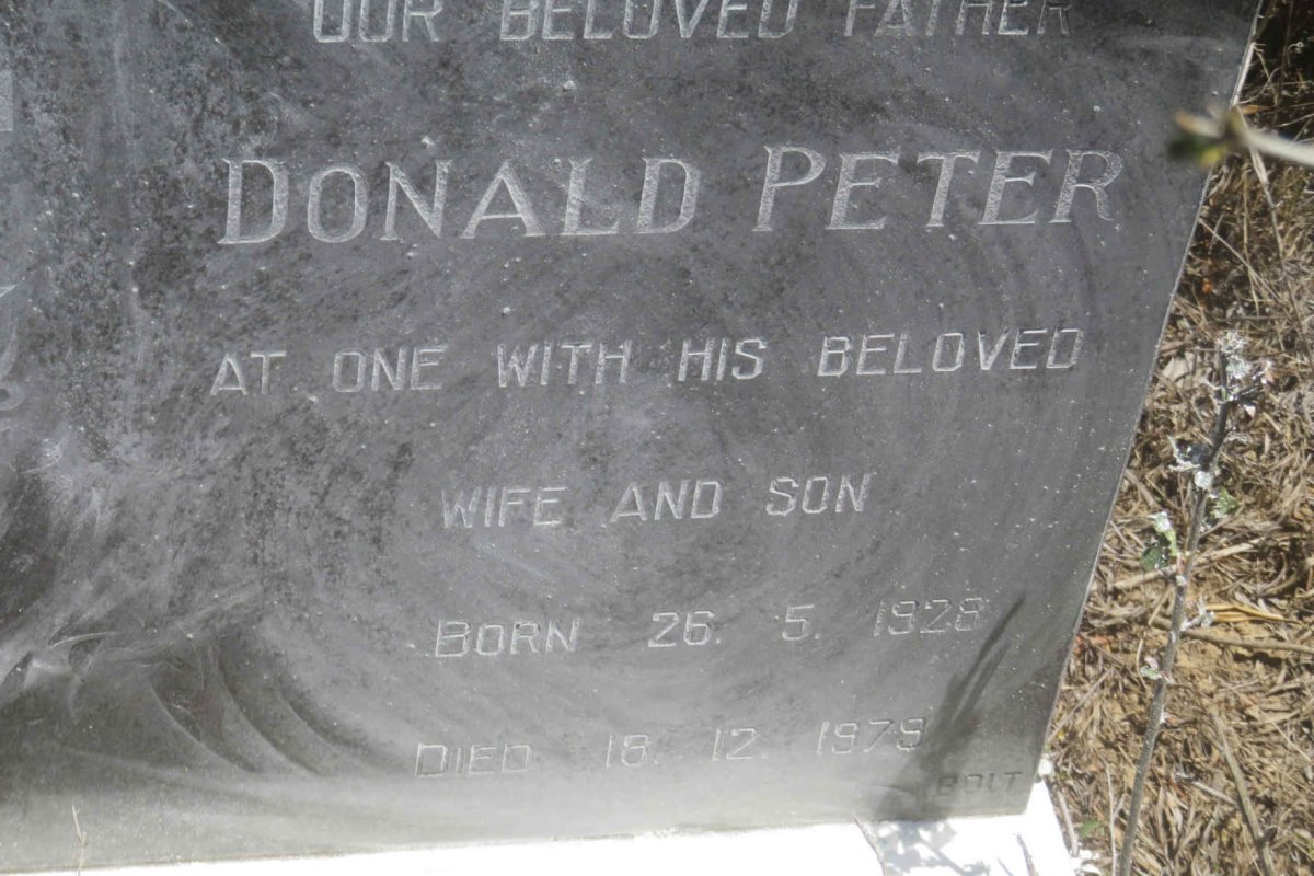 WALLACE Donald Peter 1928-1979 &amp; Jean Mary 1929-1973