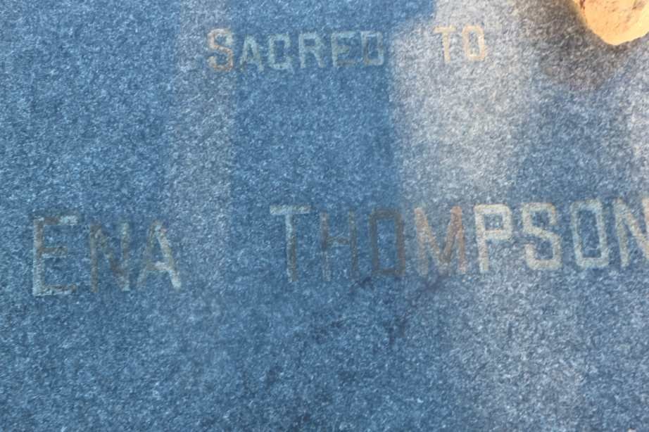 THOMPSON Helena Susanna nee DU PLOOY 1941-1978