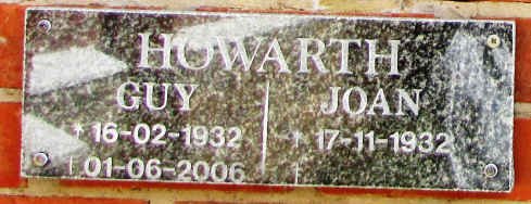 HOWARTH Guy 1932-2006 &amp; Joan 1932-