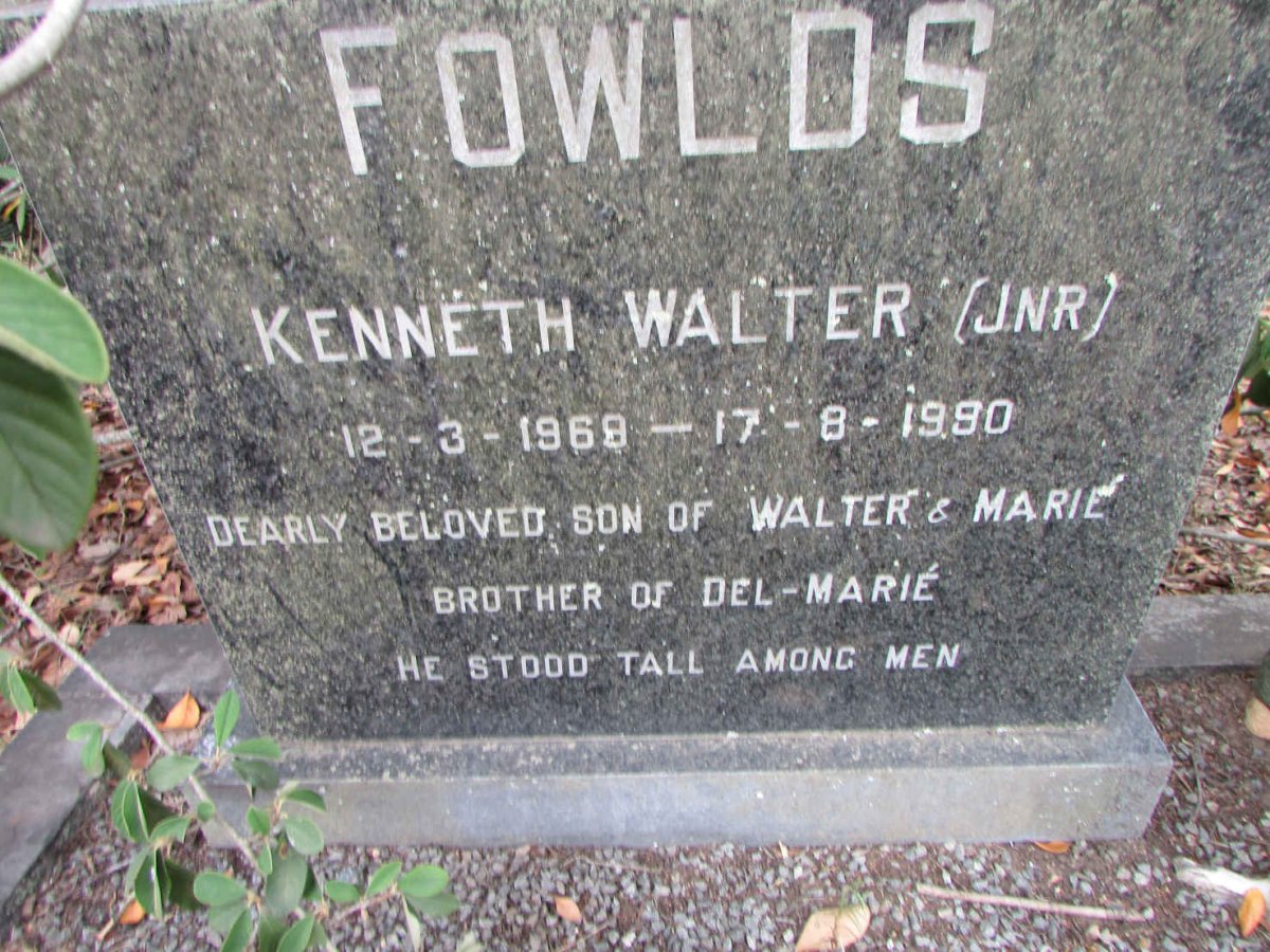 FOWLDS Kenneth Walter 1969-1990
