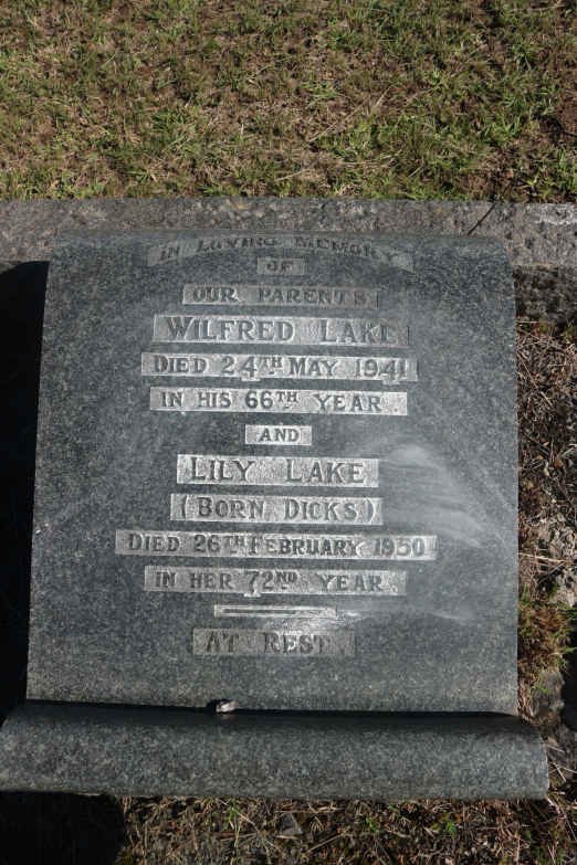 LAKE Wilfred -1941 &amp; Lily DICKS -1950