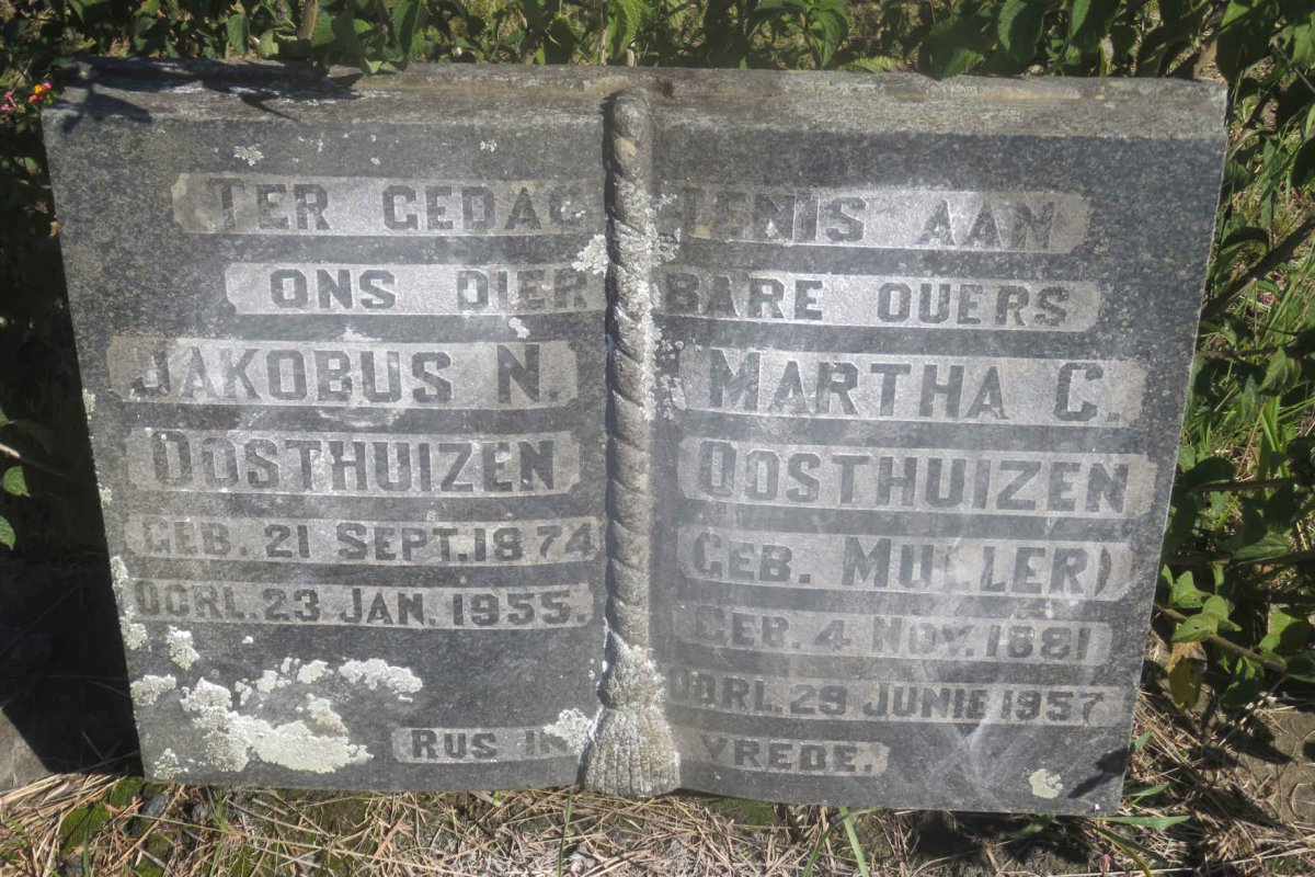 OOSTHUIZEN Jakobus N. 1874-1955 &amp; Martha C. MULLER 1881-1957