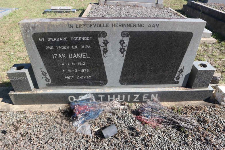 OOSTHUIZEN Izak Daniel 1912-1976