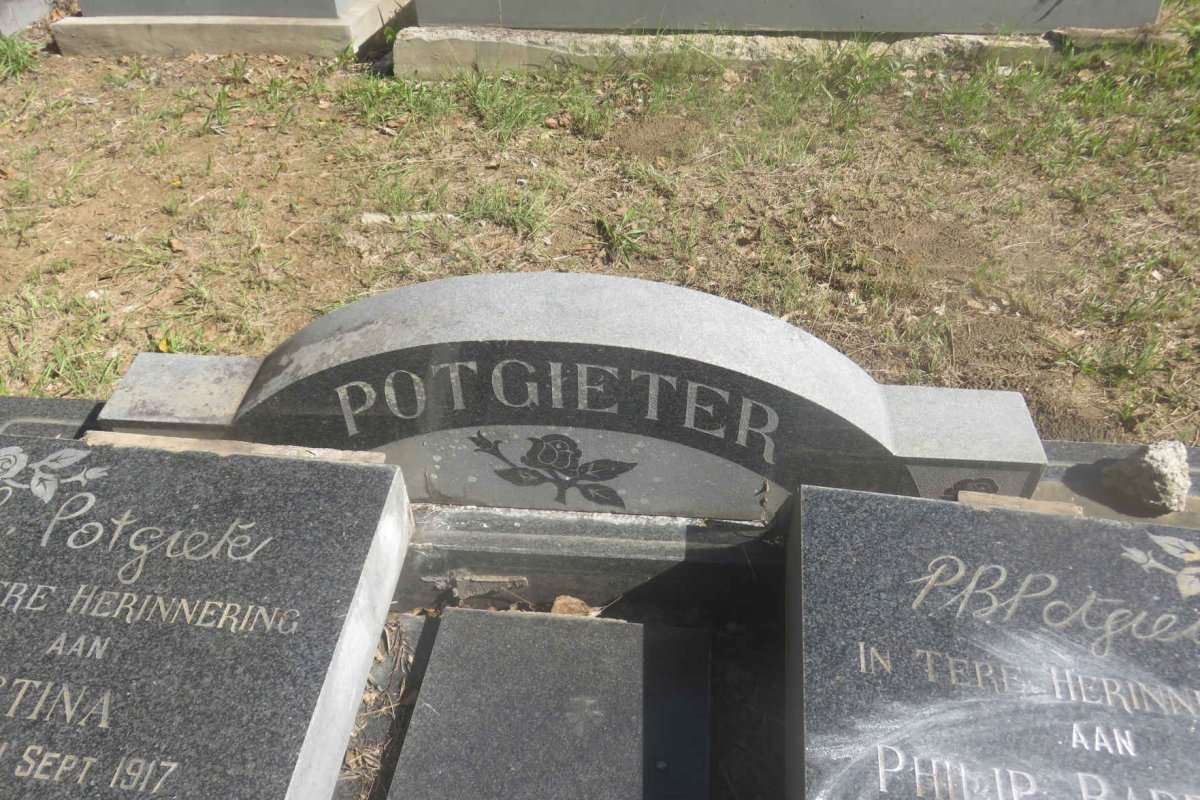 POTGIETER Philip Badenhorst 1916-1974 &amp; Christina STRYDOM 1917-1984