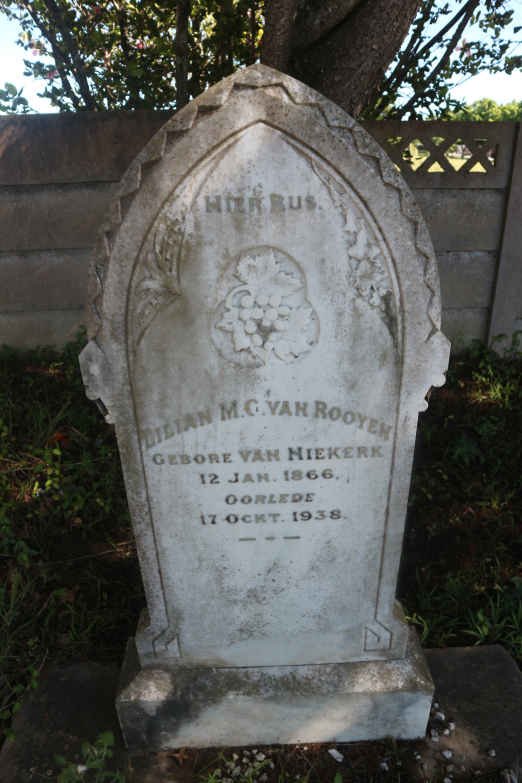 ROOYEN Lilian M.C., van nee VAN NIEKERK 1866-1938