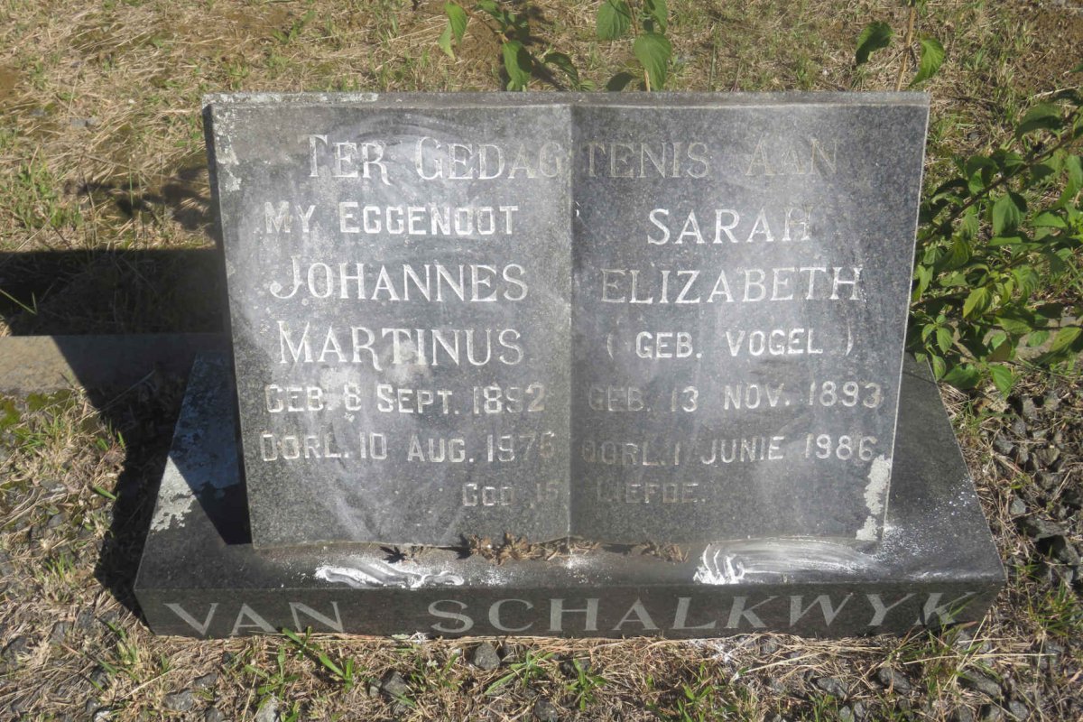 SCHALKWYK Johannes Martinus, van 1892-1976 &amp; Sarah Elizabeth VOGEL 1893-1986