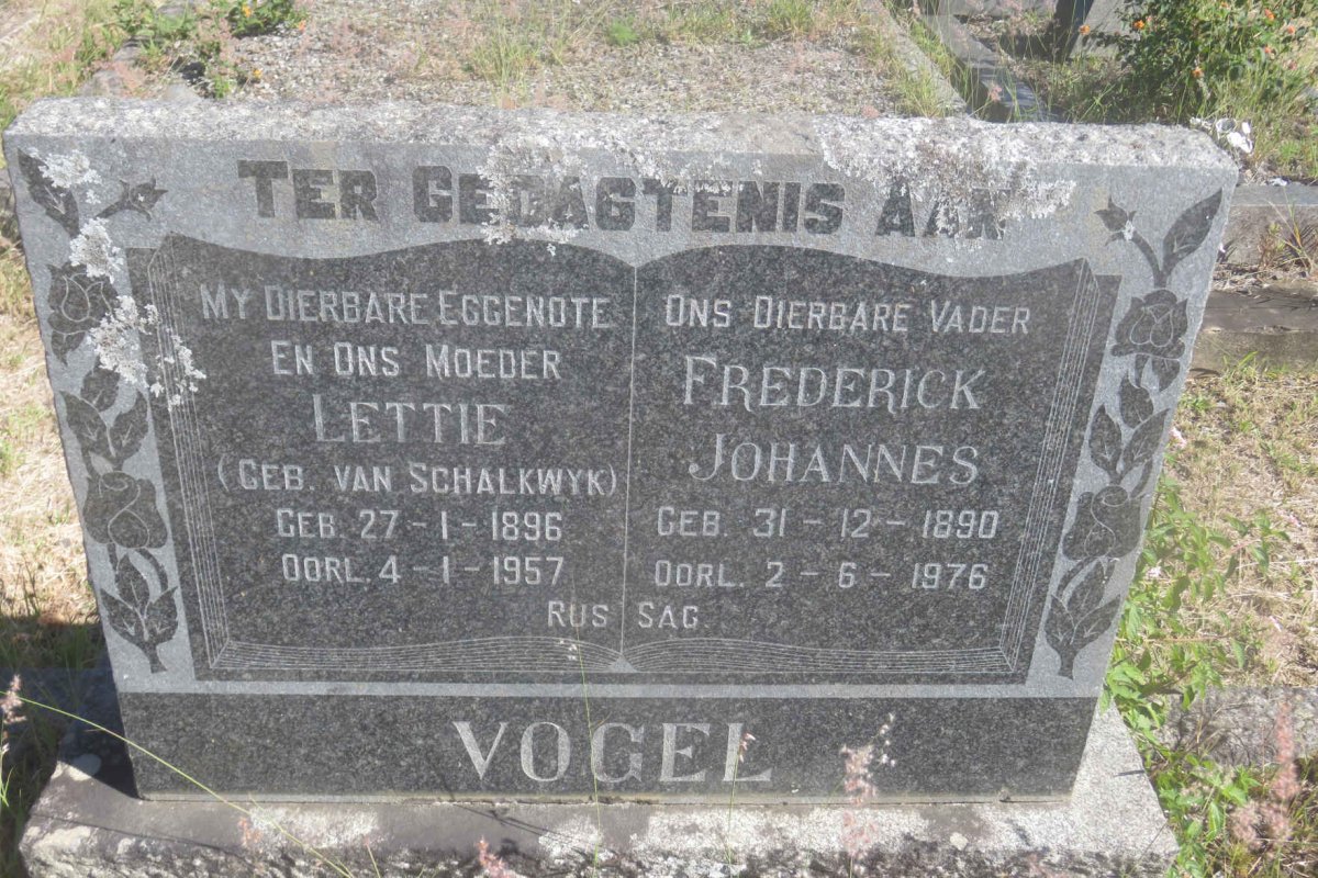 VOGEL Frederick Johannes 1890-1976 &amp; Lettie VAN SCHALKWYK 1896-1957