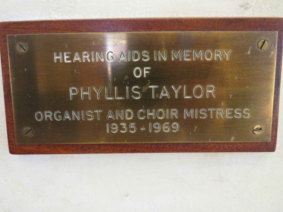 TAYLOR Phyllis