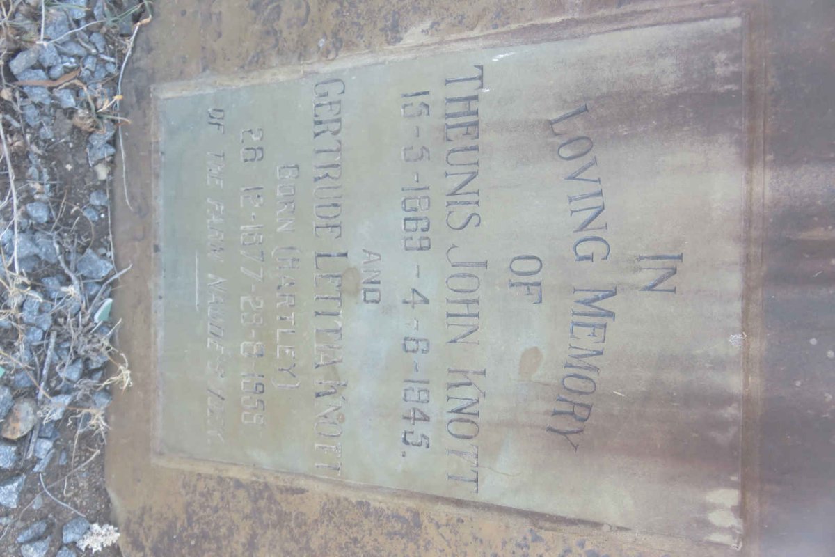 KNOTT Theunis John 1869-1945 &amp; Gertrude Letitia HARTLEY 1877-1959