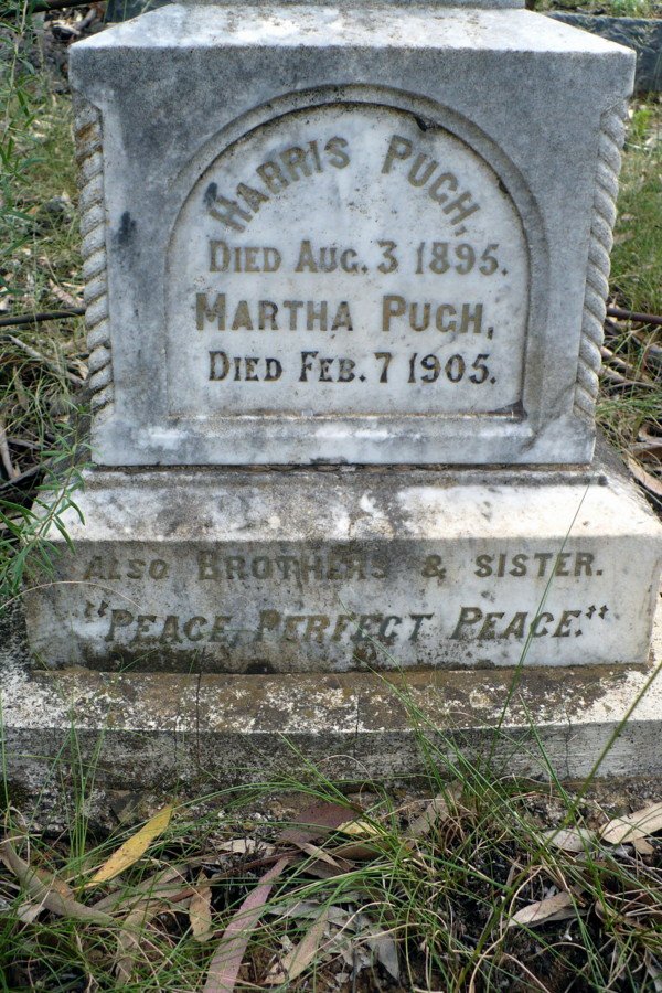 PUGH Harris -1895 &amp; Martha -1905