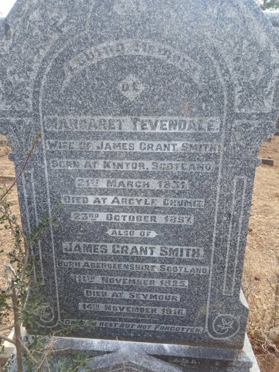 SMITH James Grant 1825-1916 &amp; Margaret TEVENDALE 1831-1897
