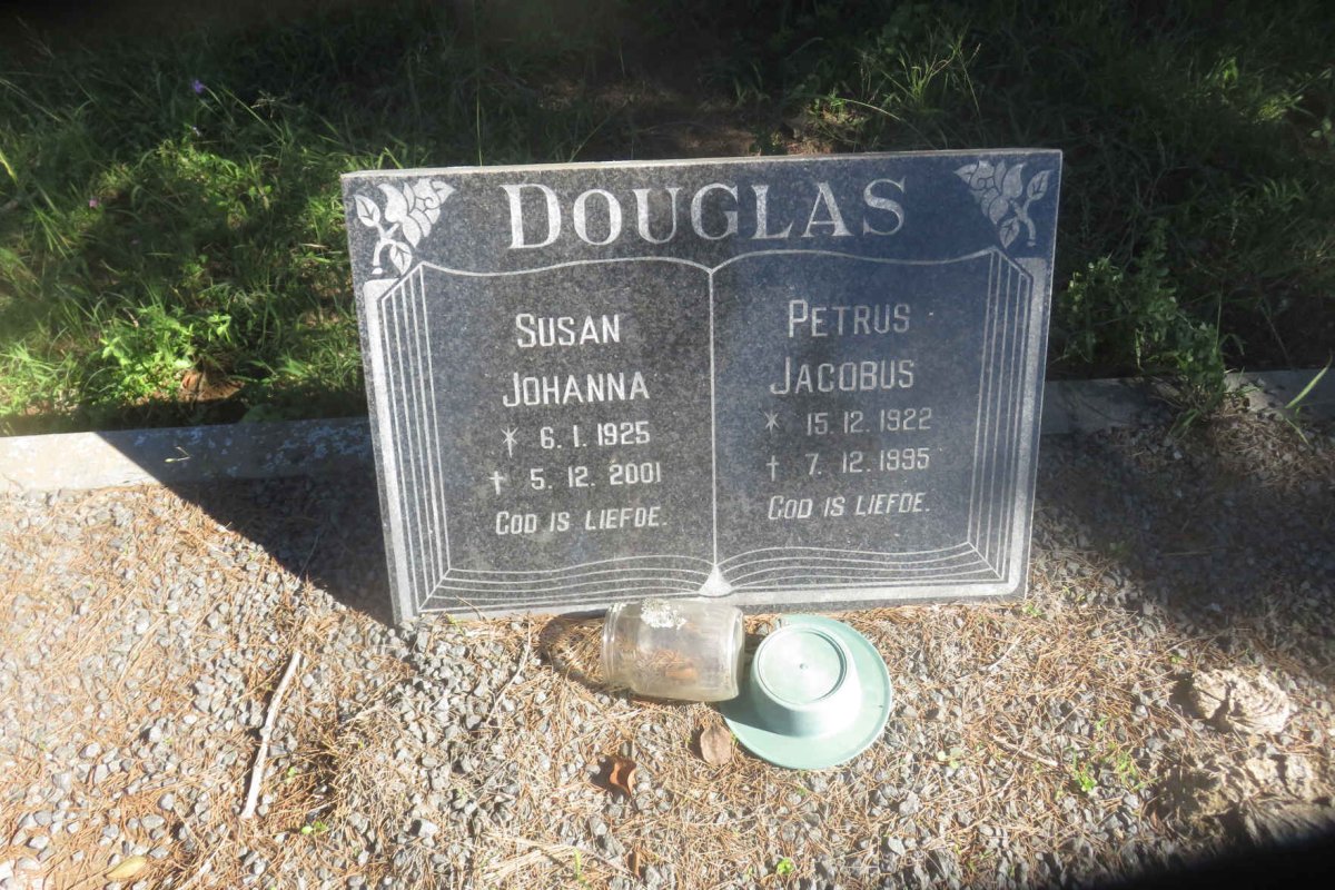 DOUGLAS Petrus Jacobus 1922-1995 &amp; Susan Johanna 1925-2001