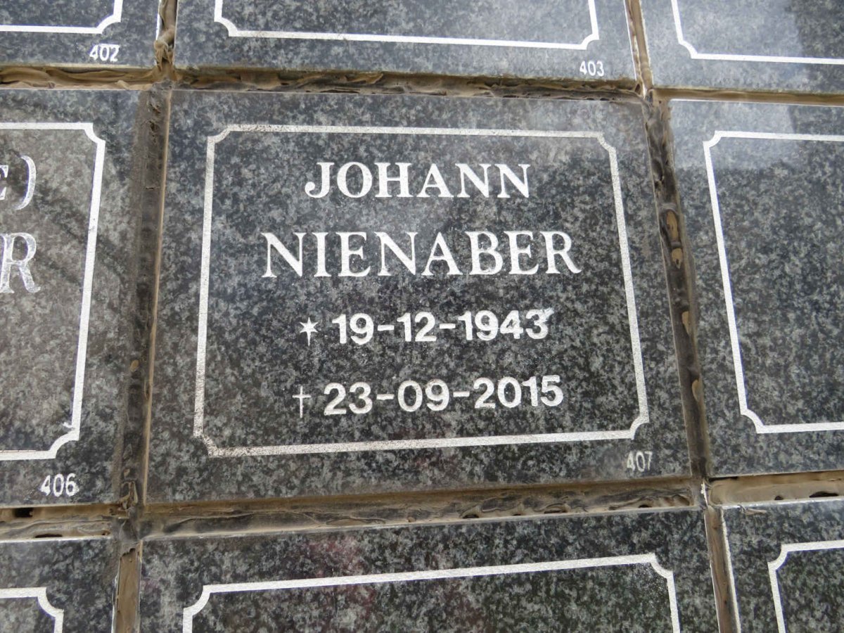 NIENABER Johann 1943-2015