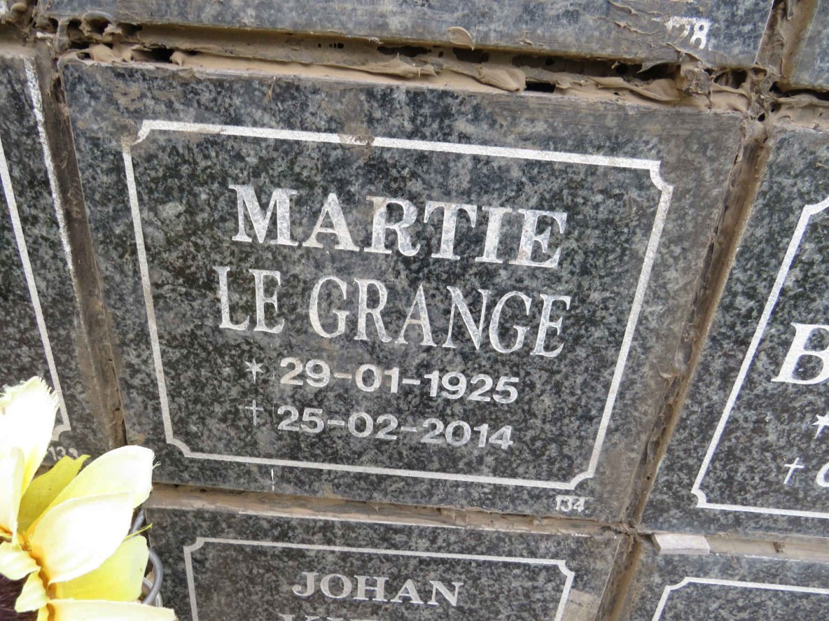 GRANGE Martie, le 1925-2014