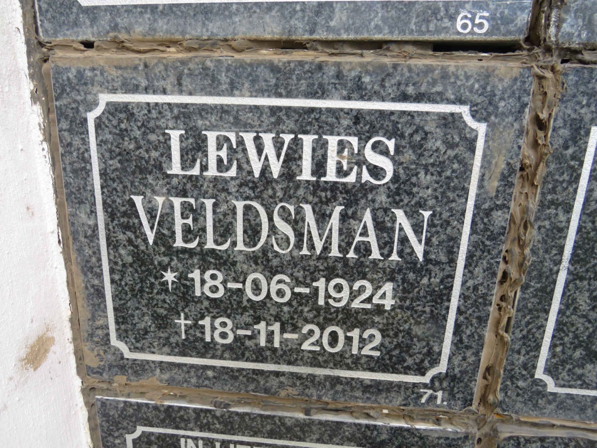 VELDSMAN Lewies 1924-2012
