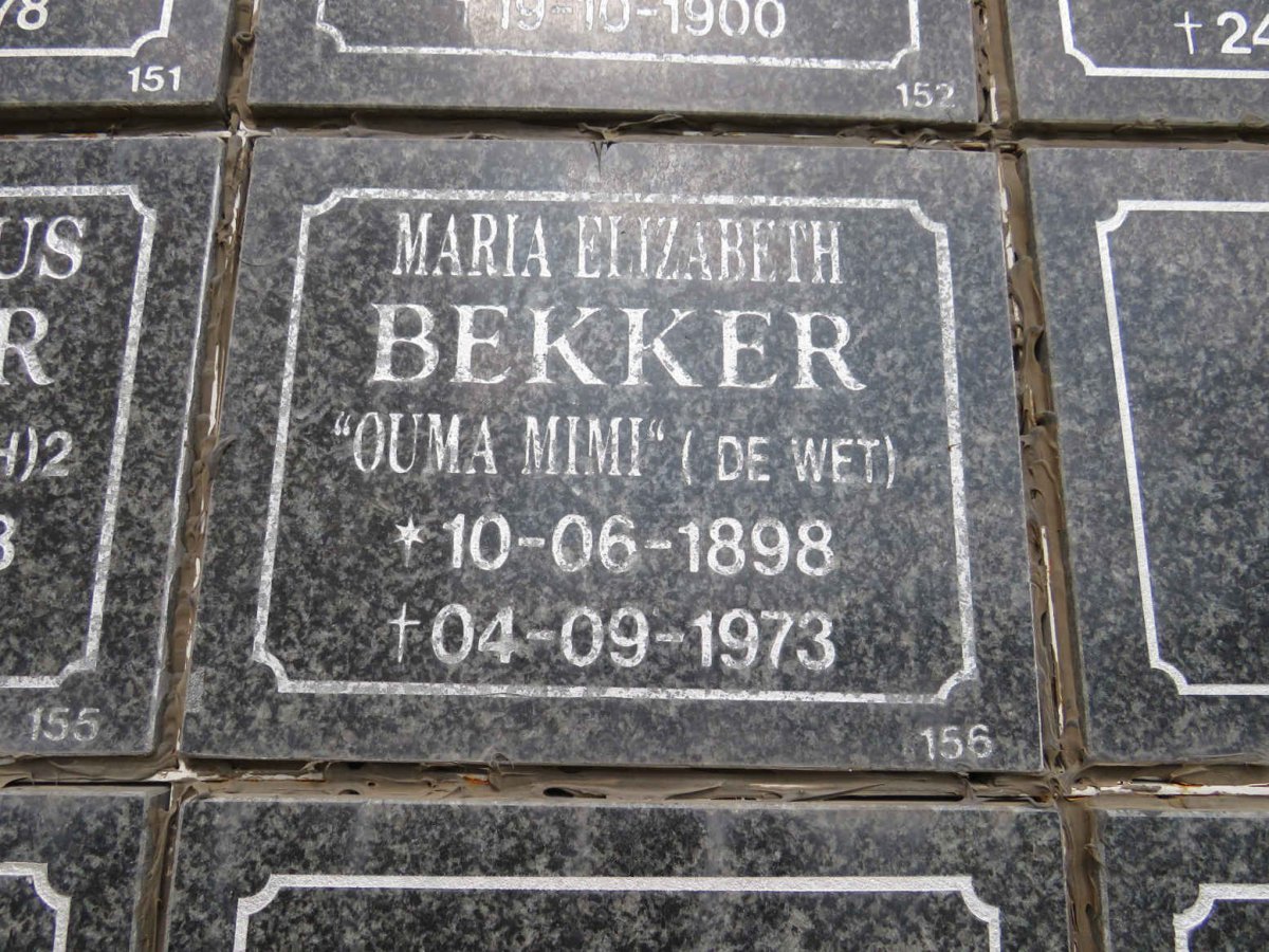 BEKKER Maria Elizabeth nee DE WET. 1898-1973