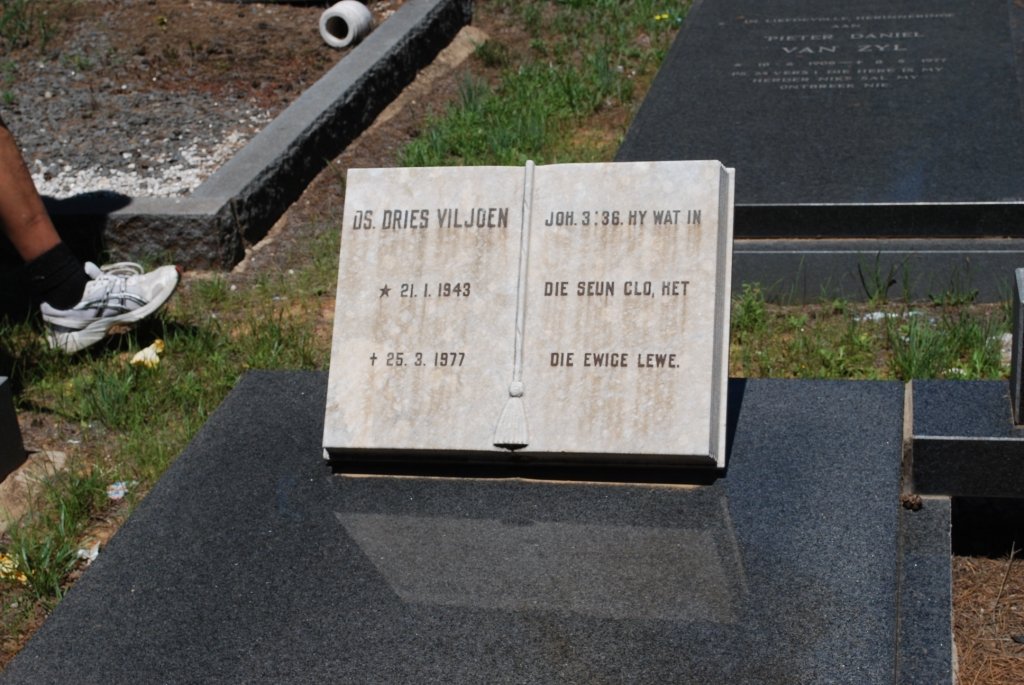 VILJOEN Dries 1943-1977