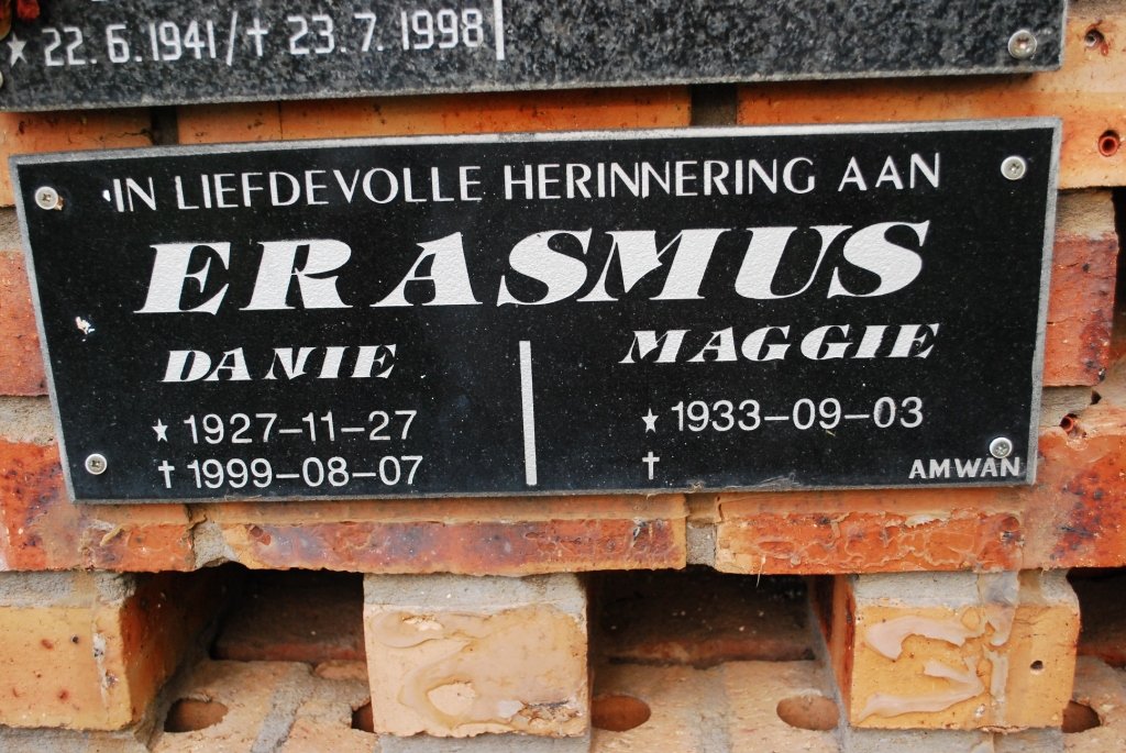 ERASMUS Danie 1927-1999 &amp; Maggie 1933-