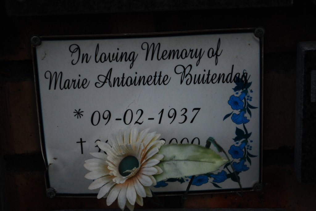 BUITENDAG Marie Antoinette 1937-2000