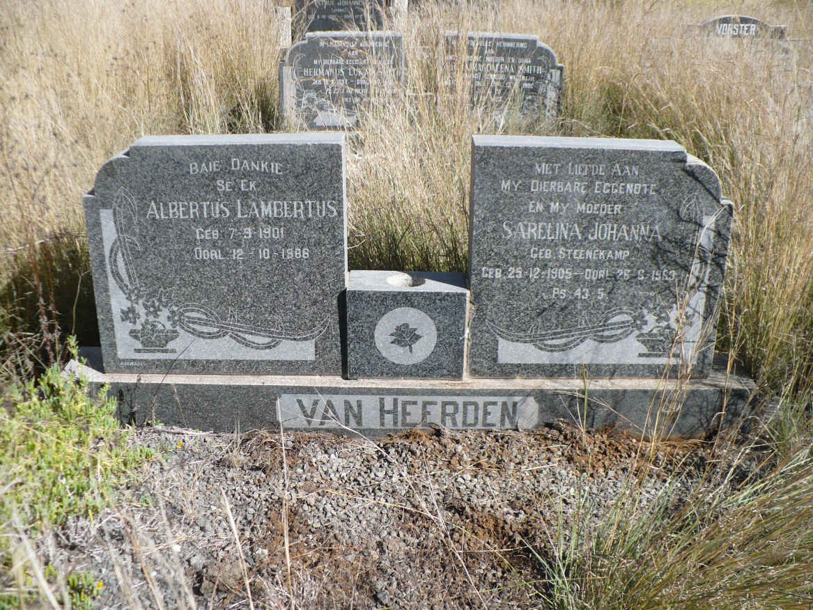 HEERDEN Albertus Lambertus, van 1901-1986 &amp; Sarelina Johanna STEENEKAMP 1905-1963