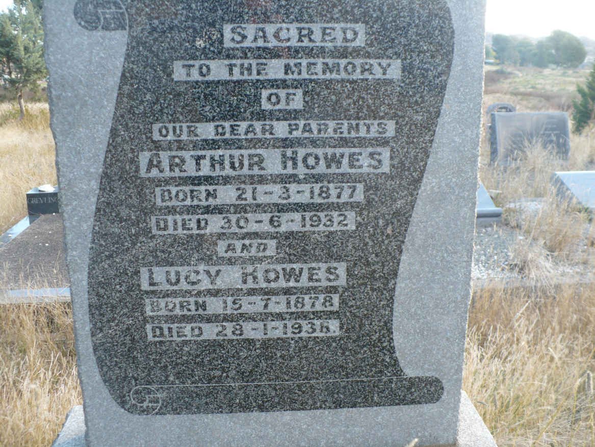 HOWES Arthur 1877-1932 &amp; Lucy 1878-1938