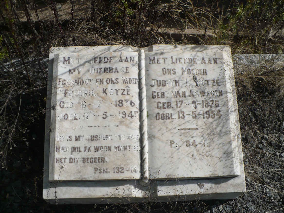 KOTZE Fredrik 1876-1945 &amp; Judith L. VAN ASWEGEN 1876-1954