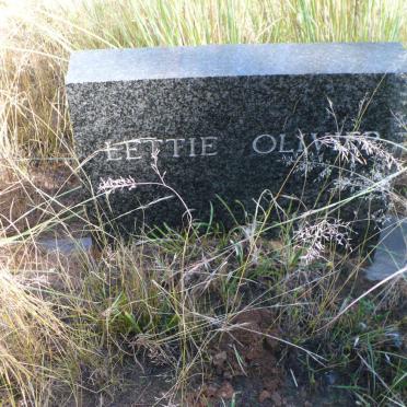 OLIVIER Lettie