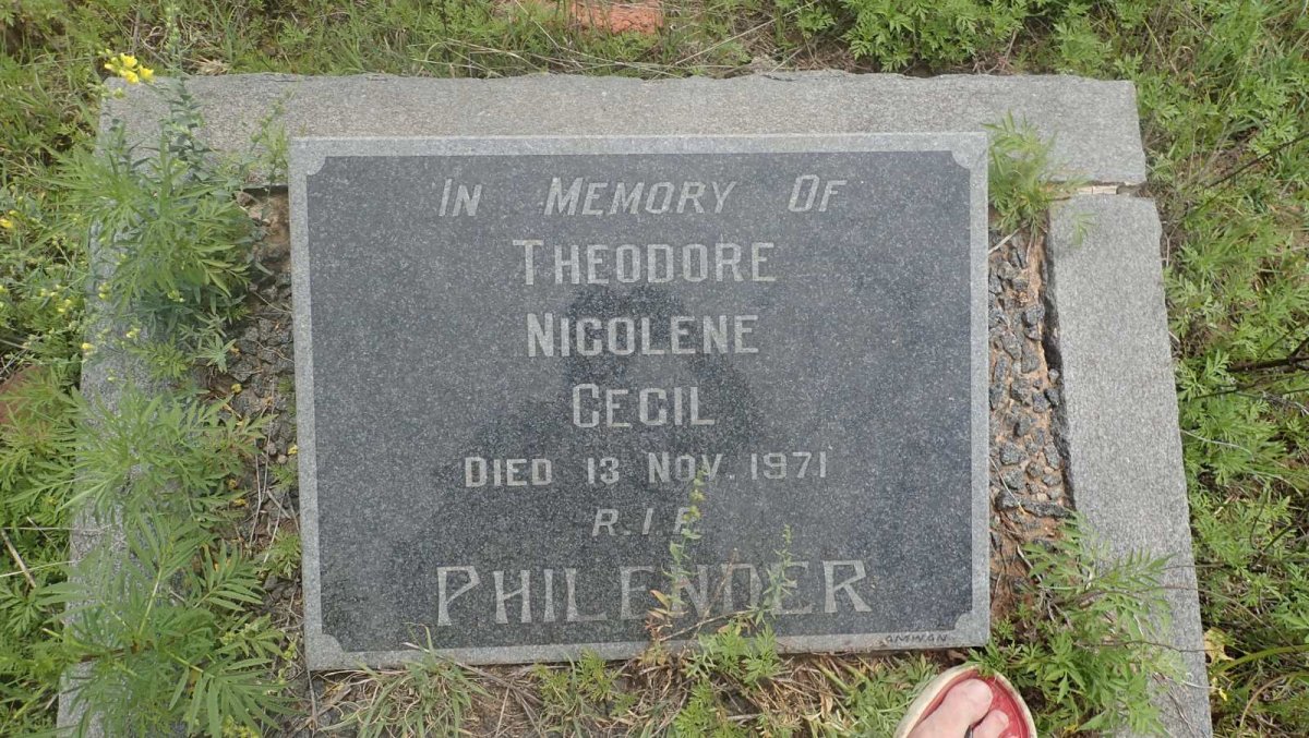PHILENDER Theodore -1971 :: PHILENDER Nicolene -1971 :: PHILENDER Cecil -1971
