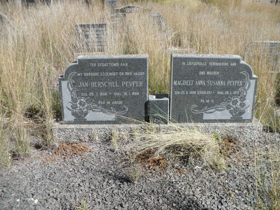 PEYPER Jan Herschel 1886-1964 &amp; Magdelt Anna Susanna GROBLER 1886-1972