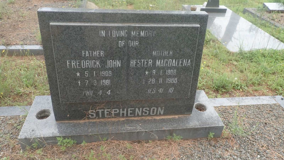 STEPHENSON Frederick John 1909-1981 &amp; Hester Magdalena 1908-1988