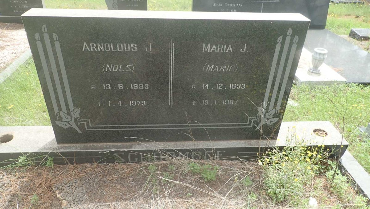SCHOOMBEE Arnoldus J. 1893-1979 &amp; Maria J. 1893-1987