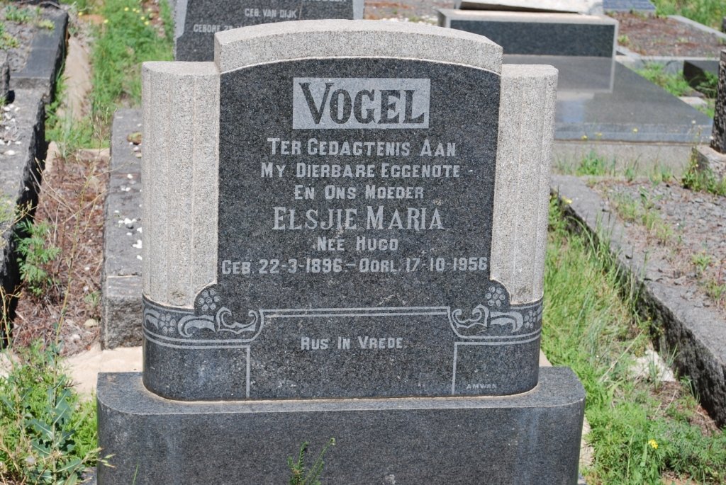 VOGEL Elsjie Maria nee HUGO 1896-1956