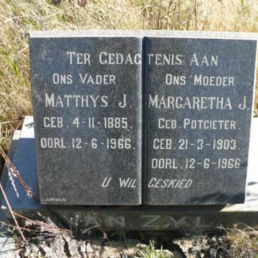 ZYL Matthys J., van 1885-1966 &amp; Margaretha J. POTGIETER 1903-1966
