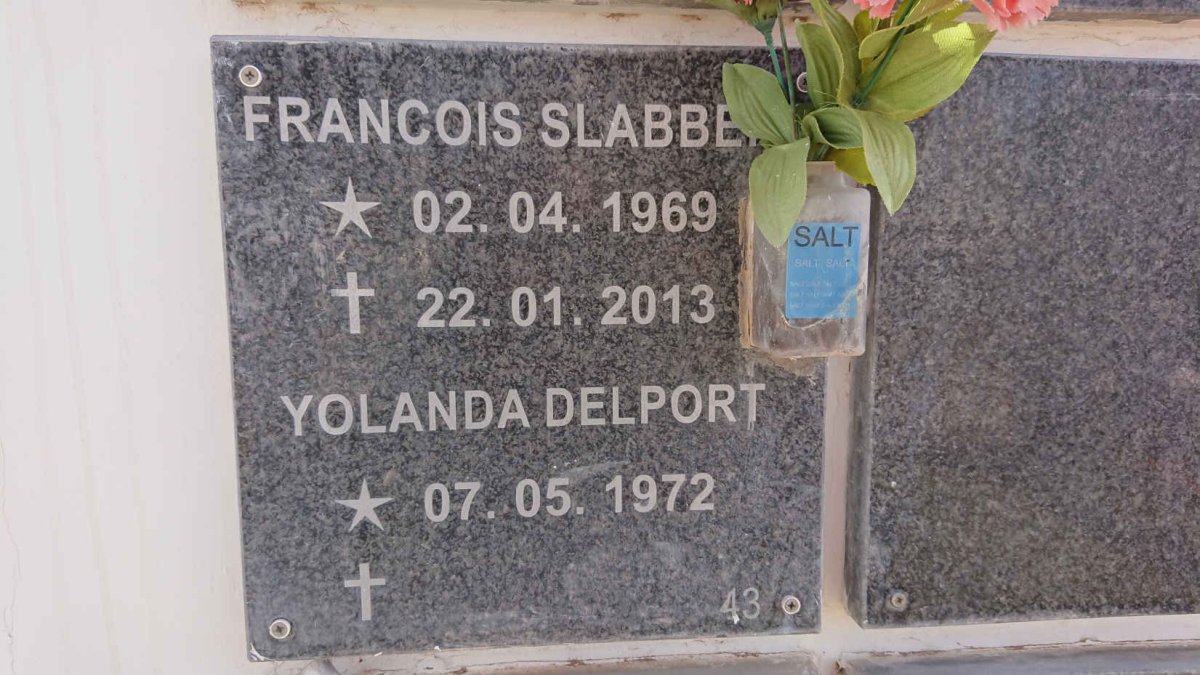 SLABBERT Francois 1969-2013 &amp; Yolanda DELPORT 1972-