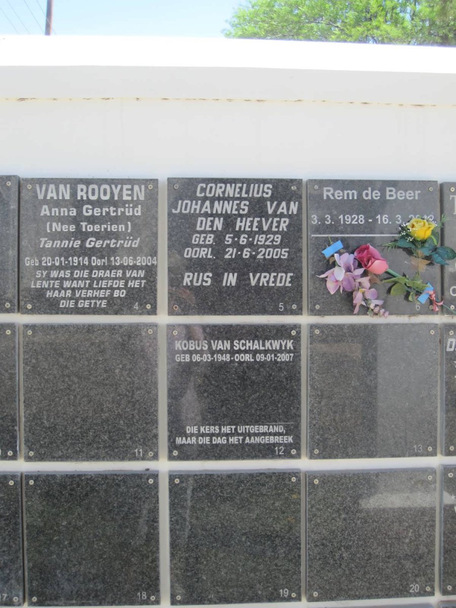 ROOYEN, van :: VAN DEN HEEVER :: DE BEER :: VAN SCHALKWYK