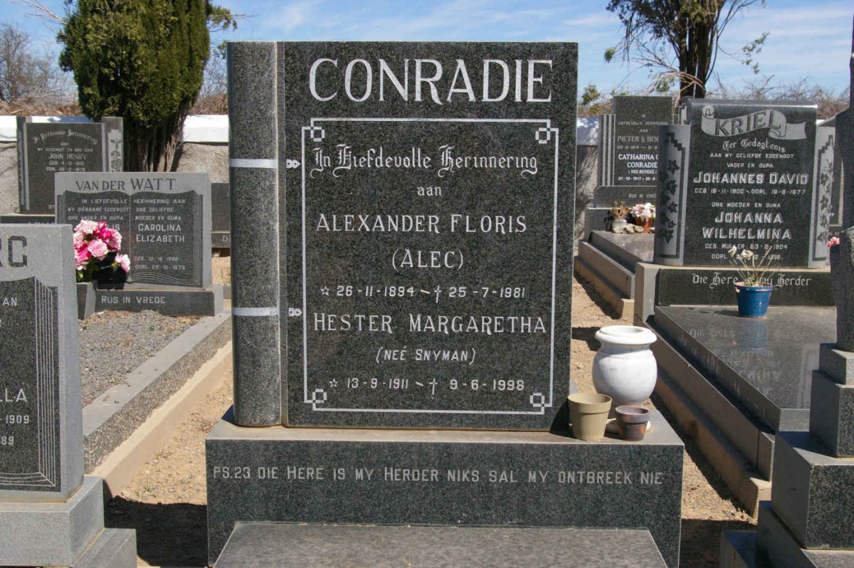 CONRADIE Alexander Floris 1894-1981 &amp; Hester Margaretha SNYMAN 1911-1998