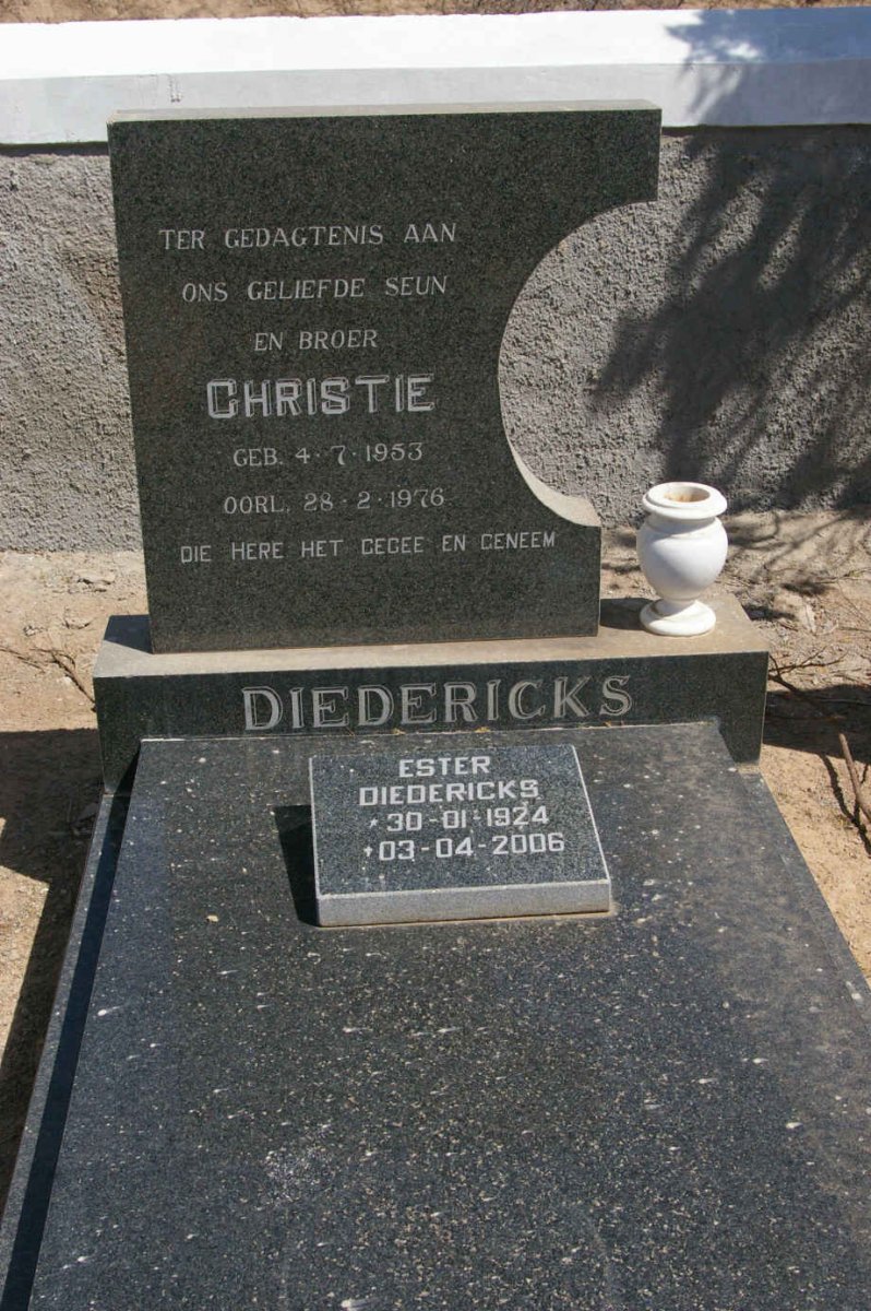 DIEDERICKS Ester 1924-2006 :: DIEDERICKS Christie 1953-1976