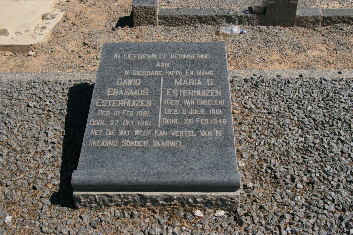 ESTERHUIZEN Dawid Erasmus 1881-1961 &amp; Maria C. VAN ONSELEN 1891-1946