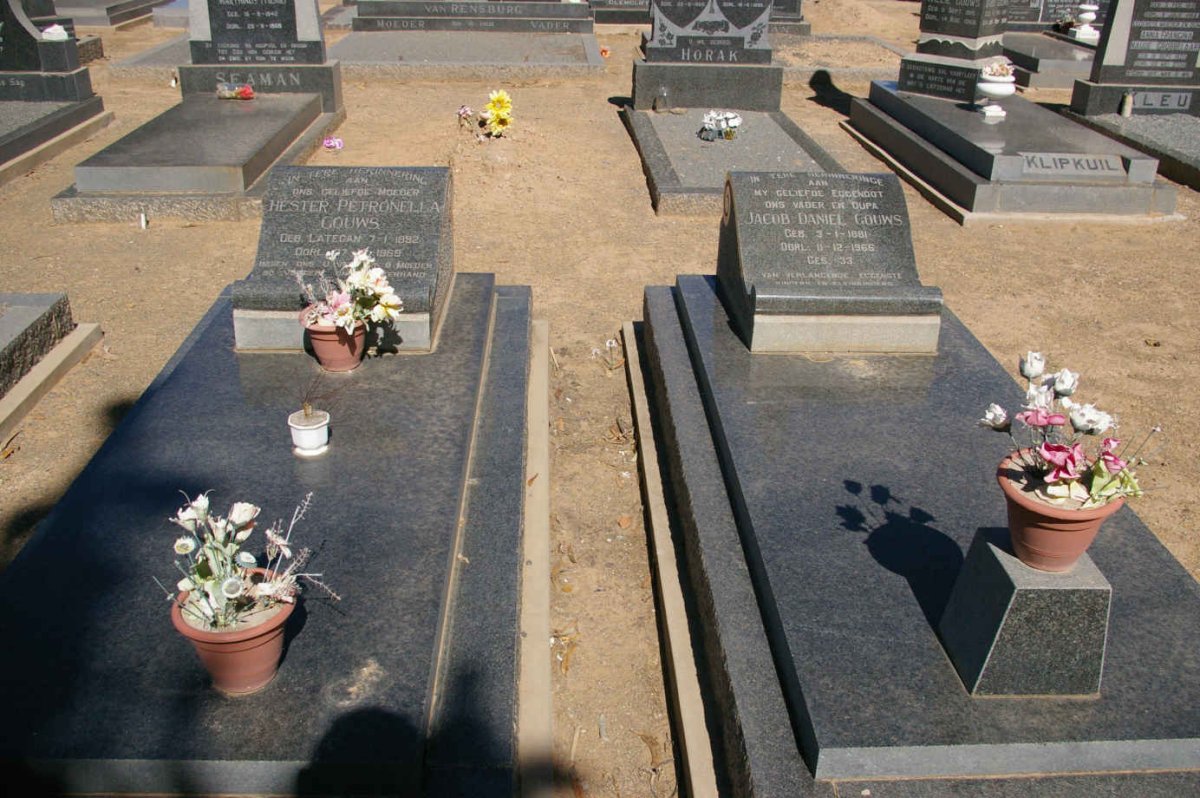 GOUWS Jacob Daniel 1881-1966 &amp; Hester Petronella LATEGAN 1892-1969