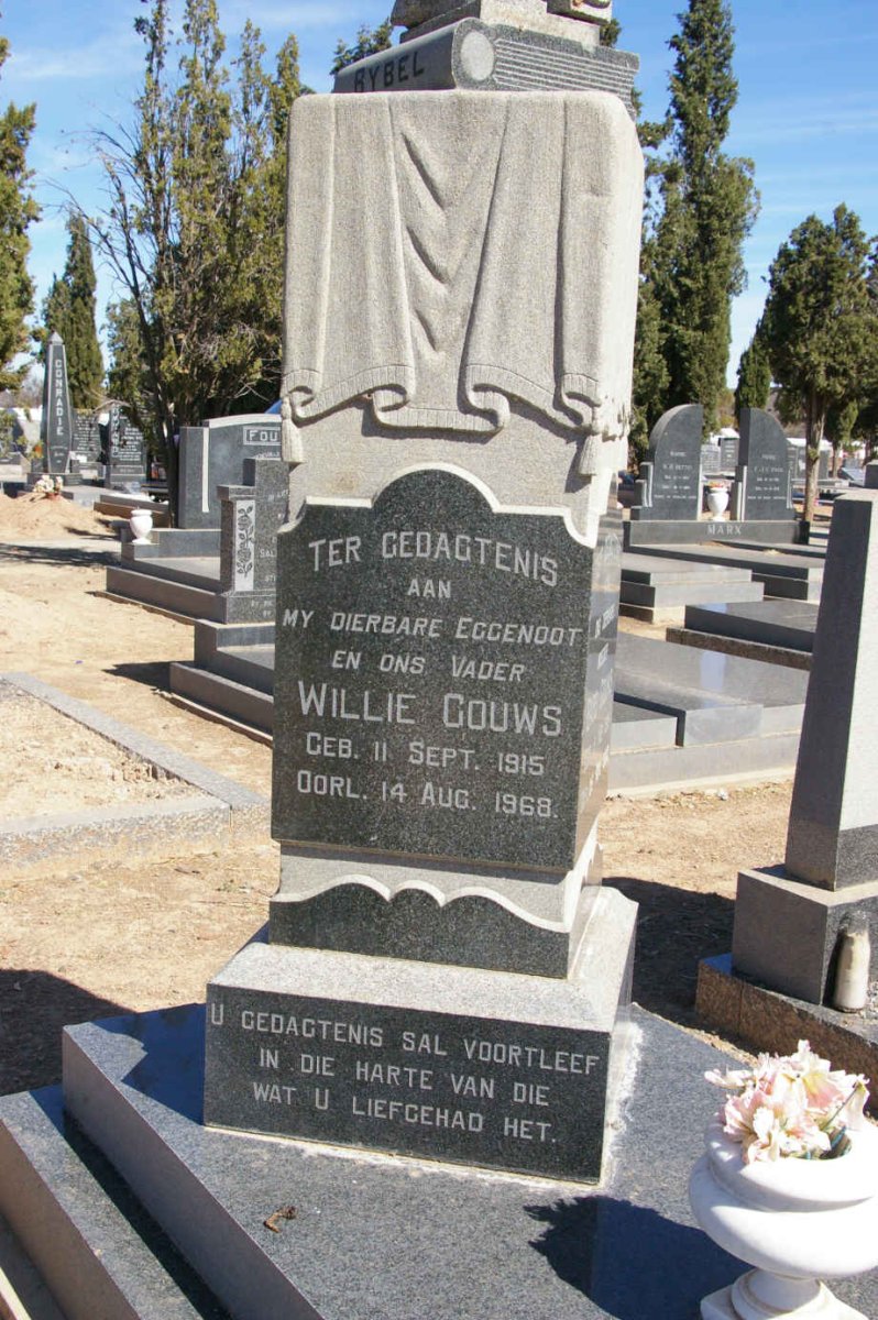 GOUWS Willie 1915-1968 &amp; Babs 1919-2012